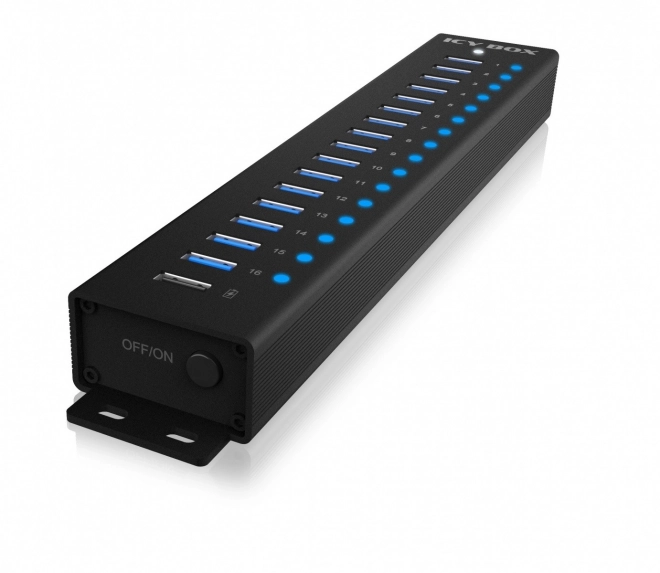 USB Hub s 17 portami