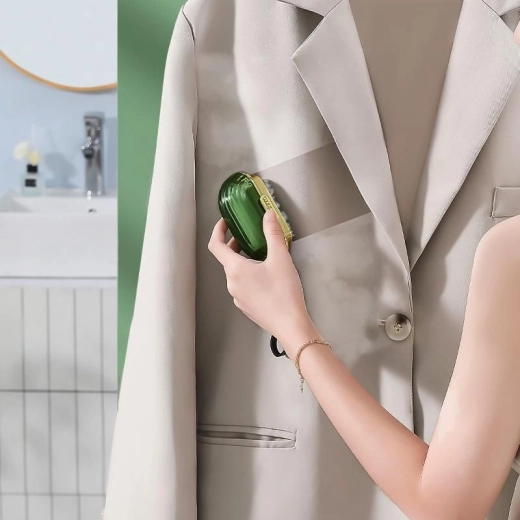 Rýchle čistenie oblečenia a čalúnenia