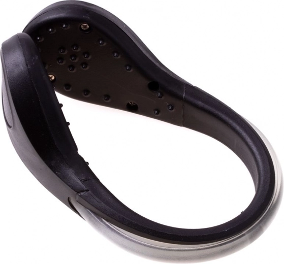 Univerzálne uchytenie