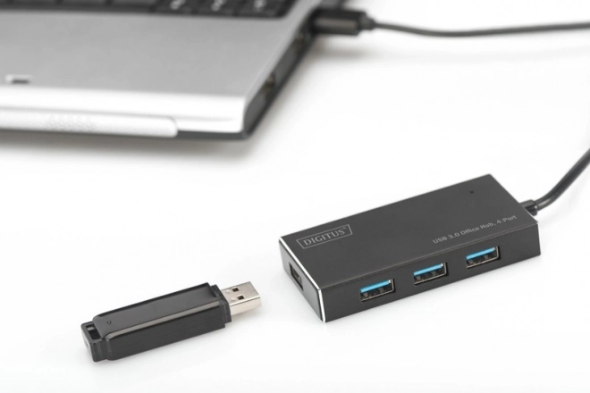 Hub 4-portový USB 3.0 SuperSpeed z hliníka