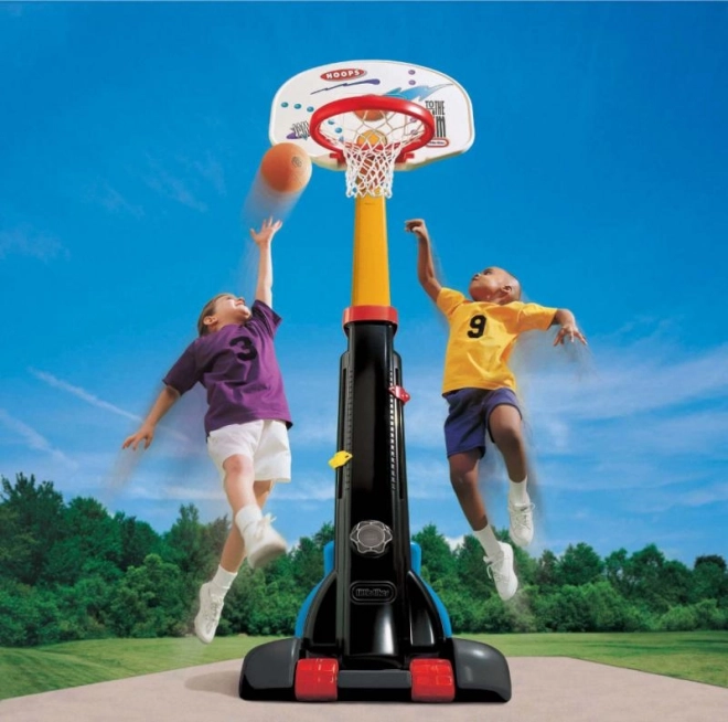 Skladací basketbalový set Easy Store od Little Tikes