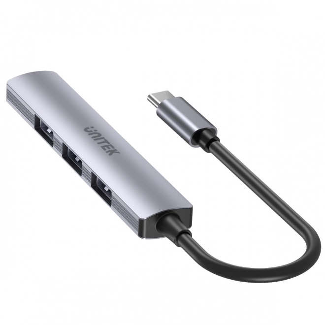 Univerzálny USB-C Hub s 4 Portami