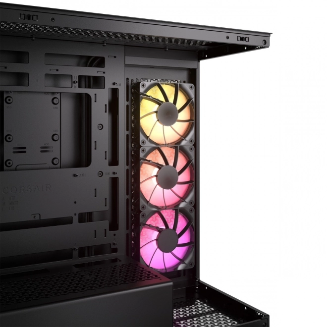 Skriňa počítače Mid-Tower 3500X ICUE LINK RGB TG čierna