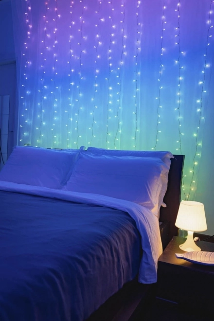 Inteligentný záves LED Twinkly 210 RGBW