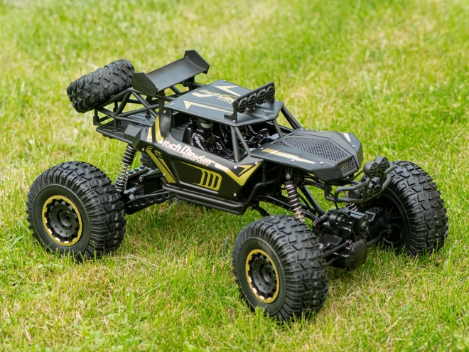 Závodný RC automobil do terénu