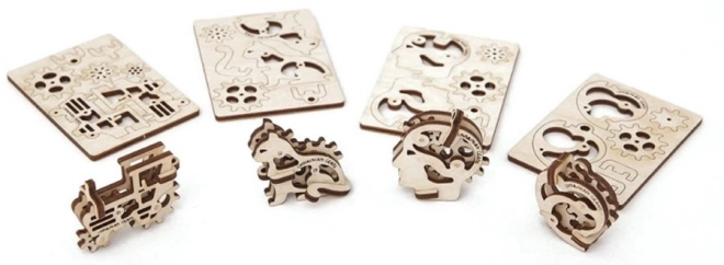 Ugears 3D drevené mechanické puzzle - 4 mechanické prívesky