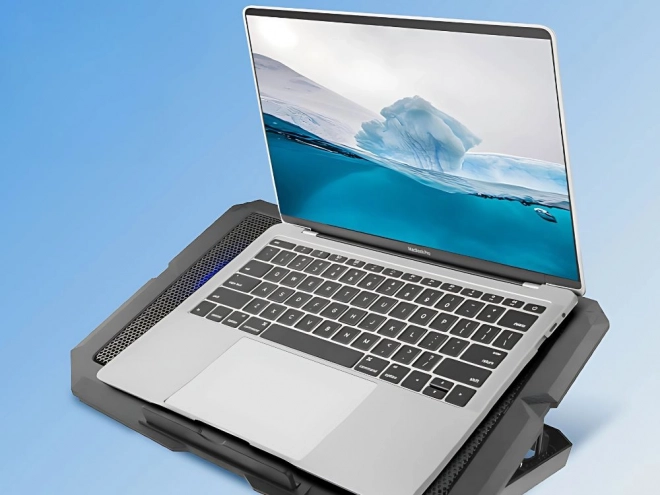 Nastavitelná chladicí podložka s USB portem
