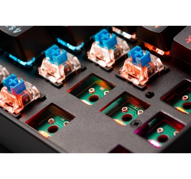 Mechanická klávesnica s RGB podsvietením