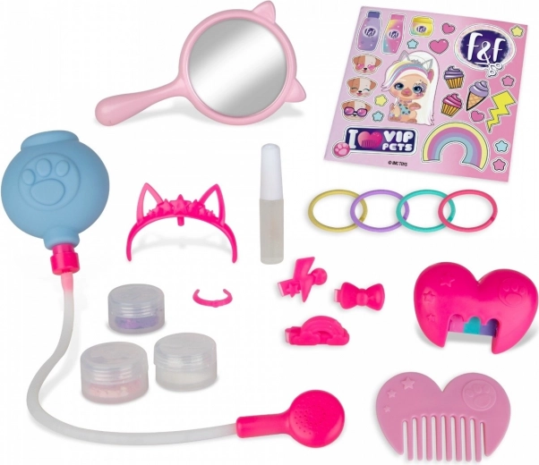 Bohatá výbava na styling a doplnky