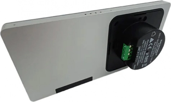 Duálny ovládací panel Shelly Wall Display X2 WiFi/BLU strieborný