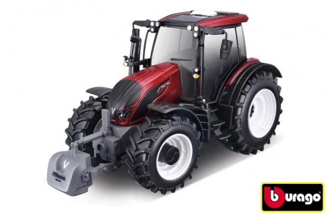 Traktor Bburago na farme - Valtra