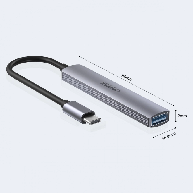 Univerzálny USB-C Hub s 4 Portami