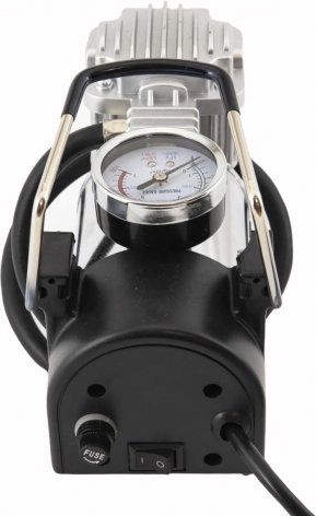 Integrovaný manometer na presné huštenie