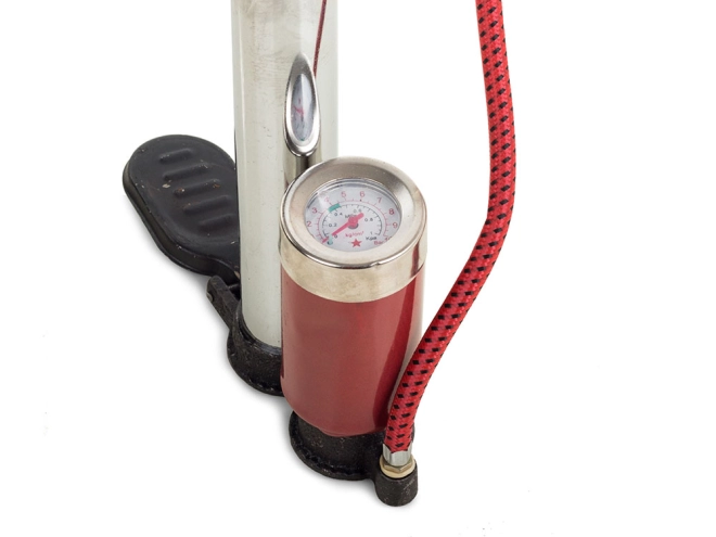 Presný manometer na kontrolu tlaku