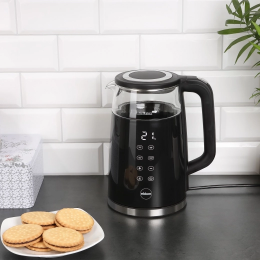 Dotykové ovládanie a udržanie teploty až 2 hodiny