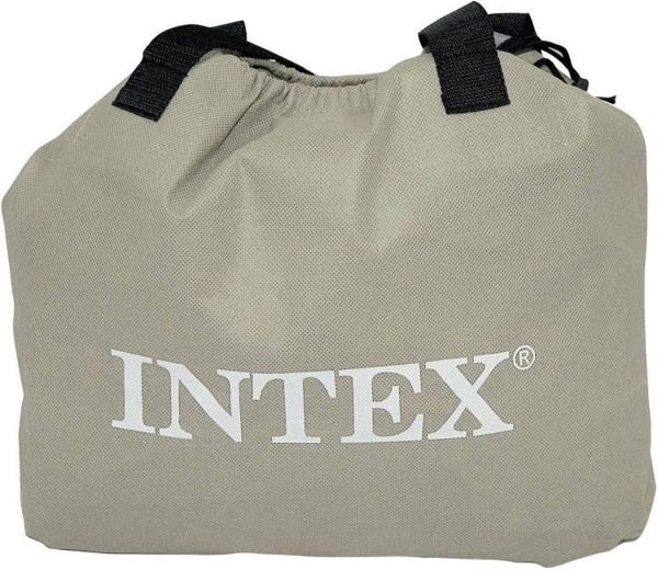 Pohodlný semišový povrch a praktické príslušenstvo