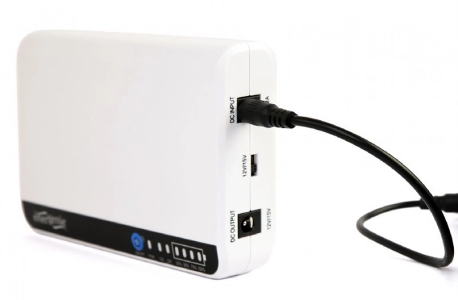 Záložný zdroj DC-DC 12V/15V 18W 2200 mAh