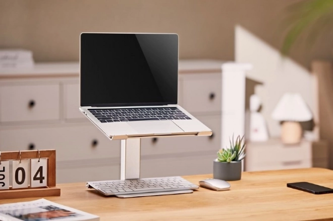 Ergonomická strieborná stojan na notebook s nastaviteľnou výškou