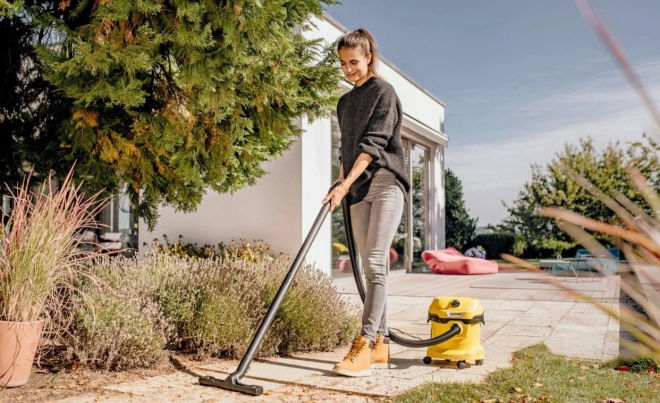 Multifunkčný vysávač na mokré a suché čistenie Karcher WD 2 Plus