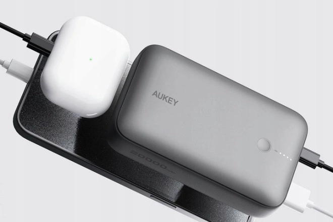 Mini powerbanka Aukey s kapacitou 20000mAh s rýchlym nabíjaním QC 3.0