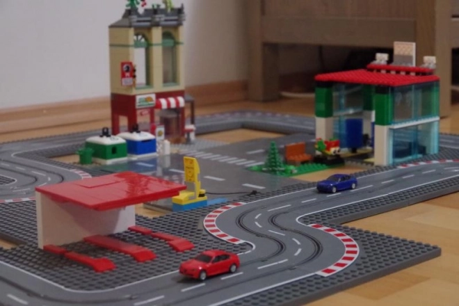 Autodráha pre deti kompatibilná so stavebnicou