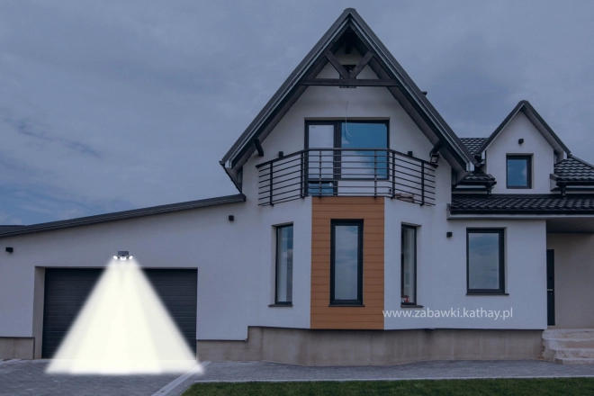 Solárna záhradná LED lampa so snímačom pohybu