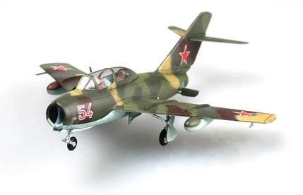 Plastikový model MiG-15UTI Midget