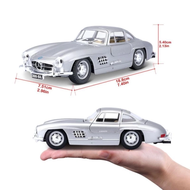 Bburago 1:24 Mercedes Benz 300SL strieborný 18-22023