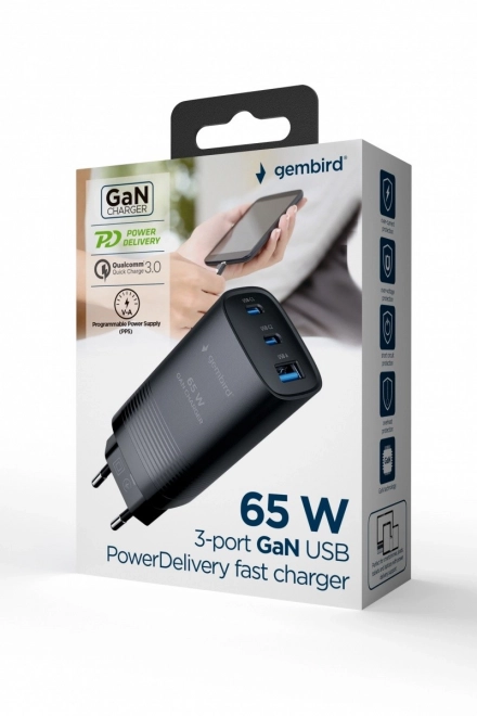 Čierna USB nabíjačka 65W GaN s 1x USB-A a 2x USB-C porty