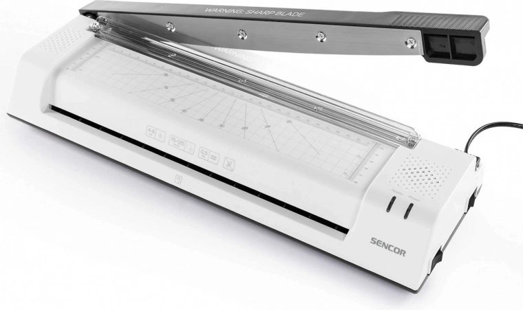 Integrovaná gilotína pre presné rezy