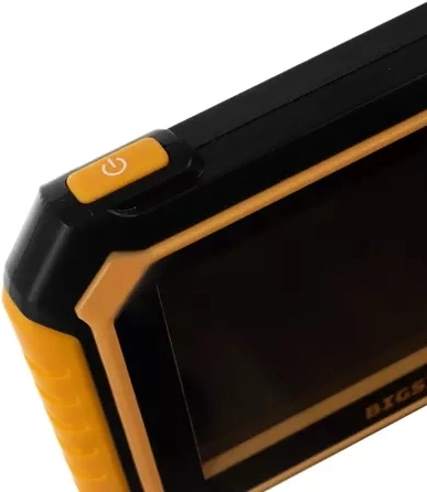 Jasný 4,3" LCD displej v tele zariadenia