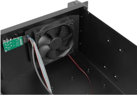 Efektívne chladenie a prúdenie vzduchu