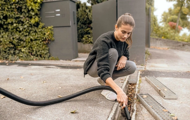Multifunkčný vysávač na mokré a suché čistenie Karcher WD 2 Plus
