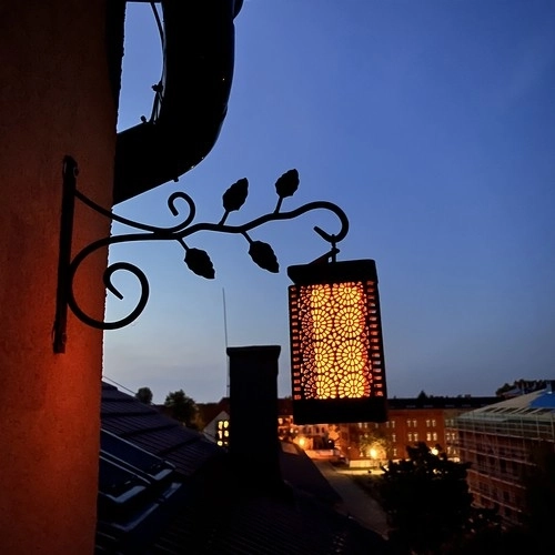 Solárna lampa Garden Flame