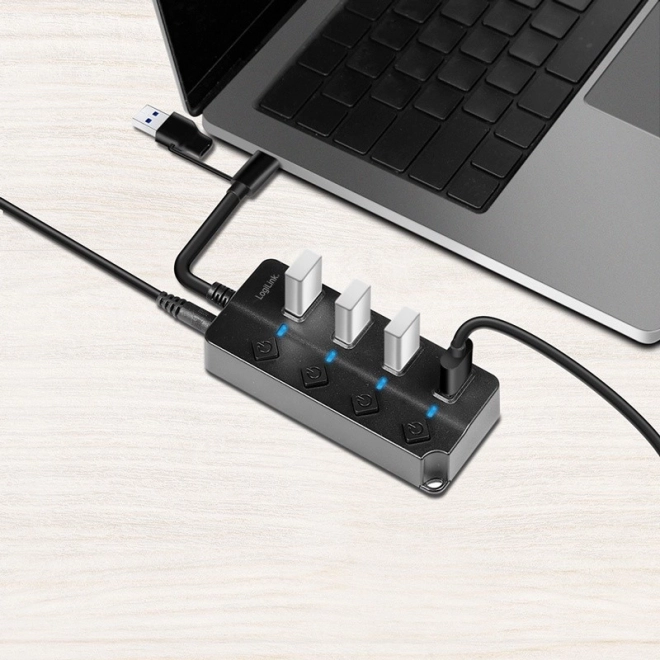 USB Hub so 4 portmi, 3.2 Gen 1, čierny