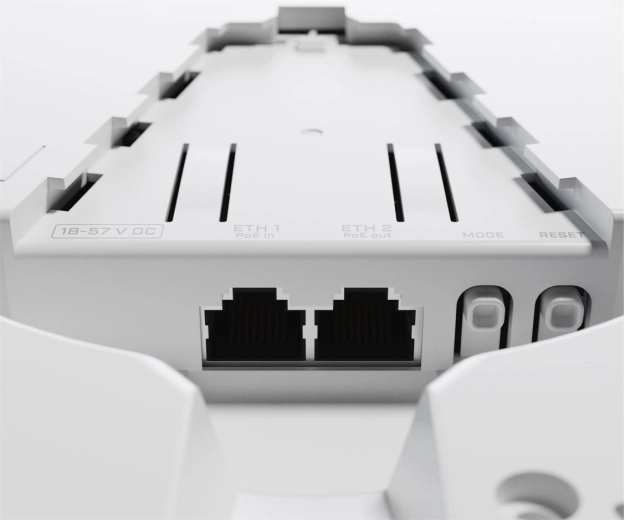 Dva gigabitové porty pre flexibilnú sieť