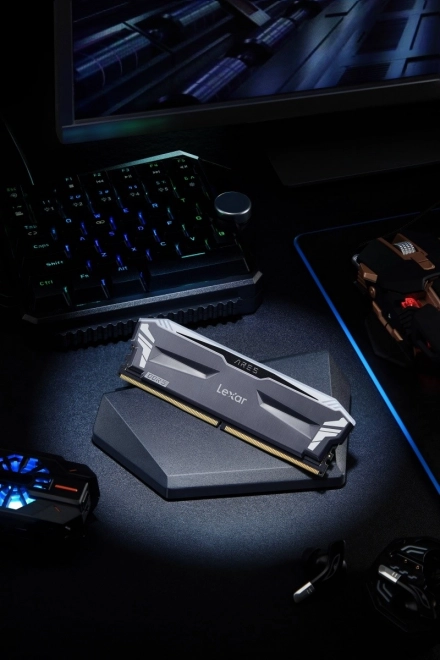 Herná pamäť DDR5 Lexar Ares RGB 32GB