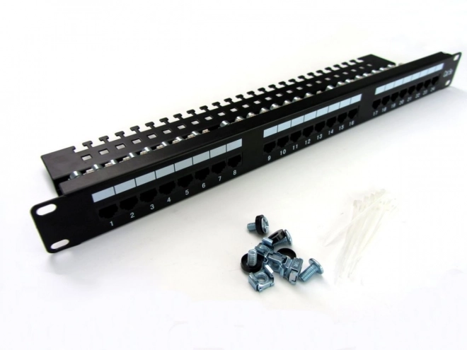 Patch panel 19" s 24 portami, kat. 5e, čierny