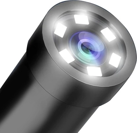 Full HD detail a silné LED osvetlenie