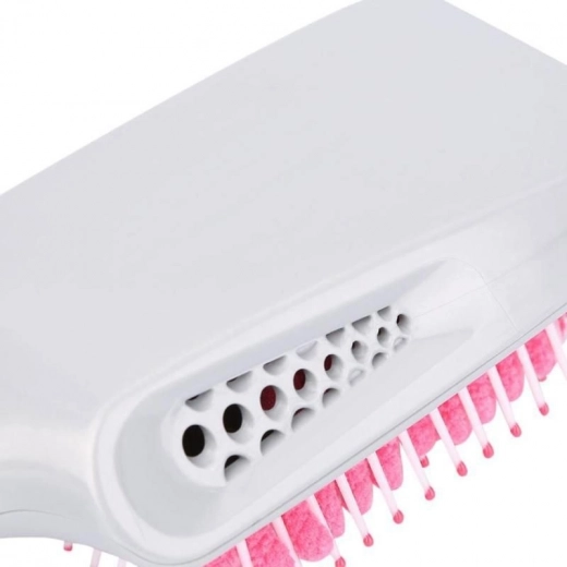 Kombinácia česania a sušenia