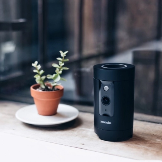 360° kamera s automatickým otáčaním a nočným videním