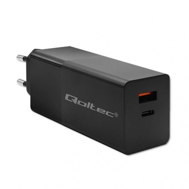 Čierna nabíjačka GaN Power Pro s USB-C a USB