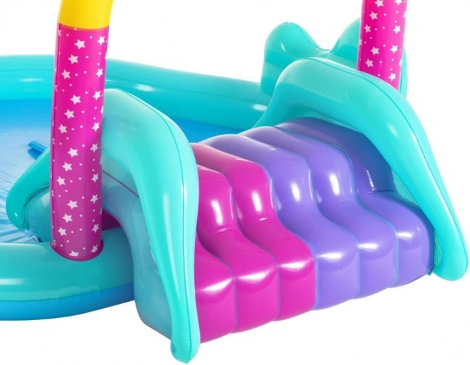 Široká šmykľavka pre množstvo zábavy