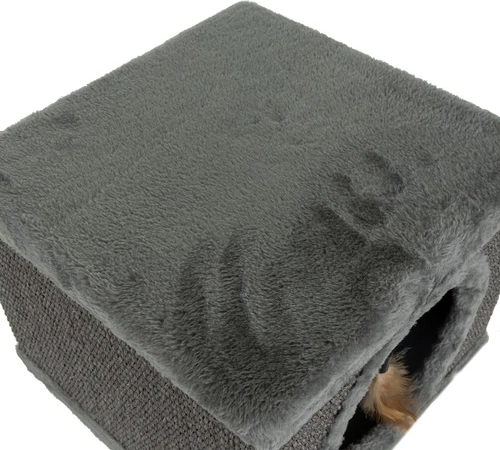 Sisalové strany a mäkký plyš