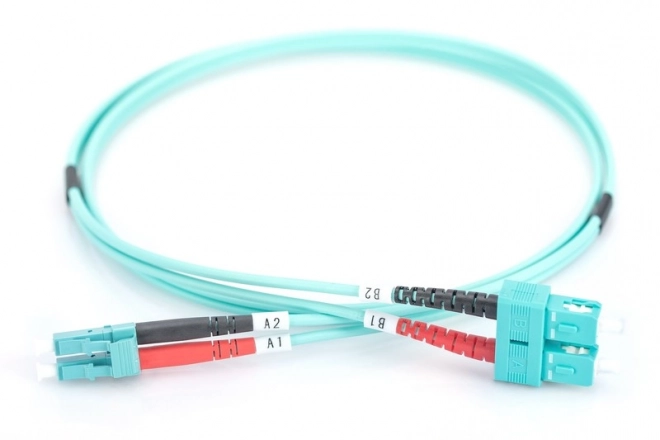 Optický patchcord LC-SC MM 50/125 OM3 duplex LSOH 3m