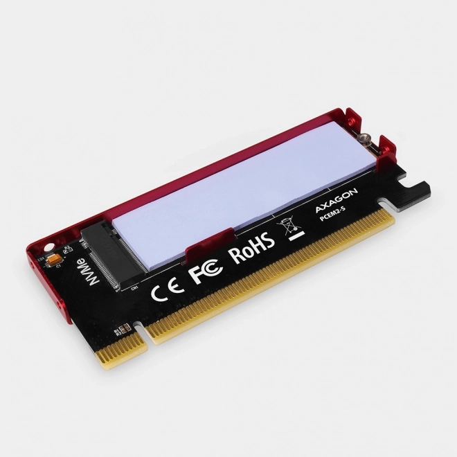 Adaptér PCIe s podporou NVMe SSD