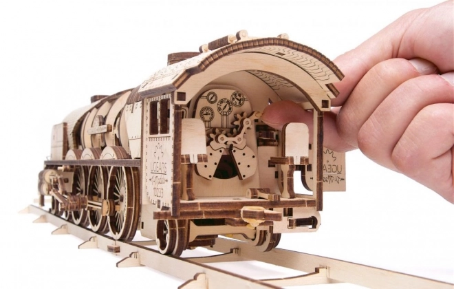 Ugears 3D drevené mechanické puzzle parná lokomotíva