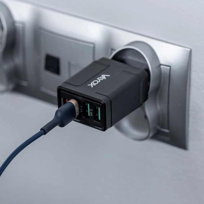 Sieťová nabíjačka USB Quick Charge 3.0 + PD 32W