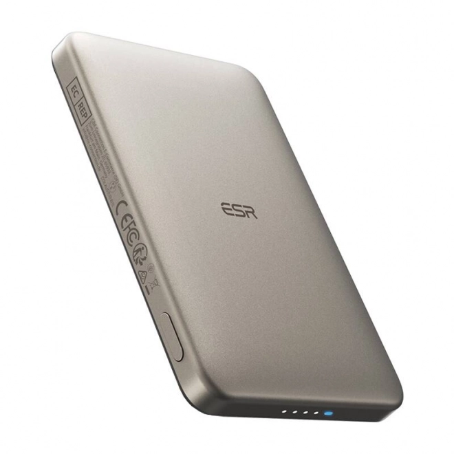 Magnetická powerbanka ESR MagSlim 5000 mAh