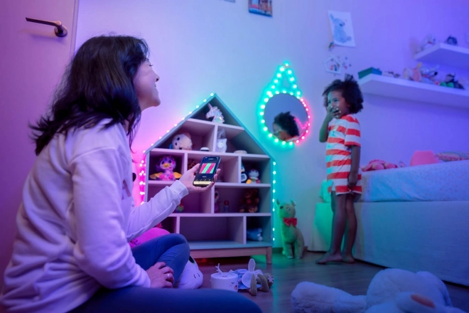 Inteligentné dekoratívne lampy Twinkly Candies USB-C 100 LED RGB srdcia